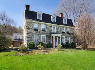 30 Lawton Rd, Canton, CT 06019