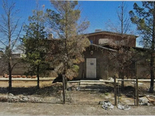 3550 Black Bear Ln, El Paso, TX 79938