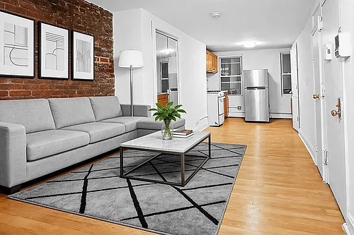 425 E 12th St #3G Photo 1