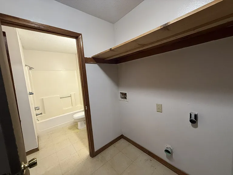 13368 Berry Bowl Rd — Photo 7