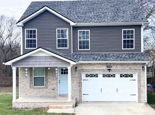 3588 Aurora Dr, Clarksville, TN 37040