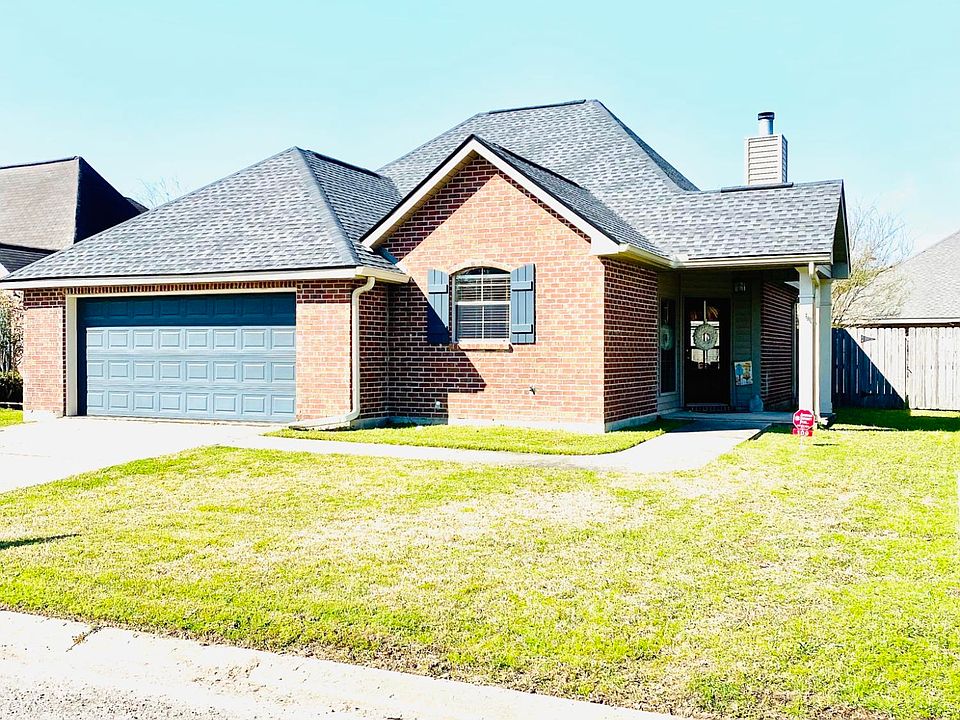 1st image of 109 Cherry Bark Ln