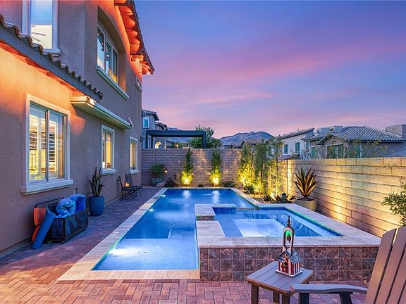 2nd image of 370 Capistrano Vistas St