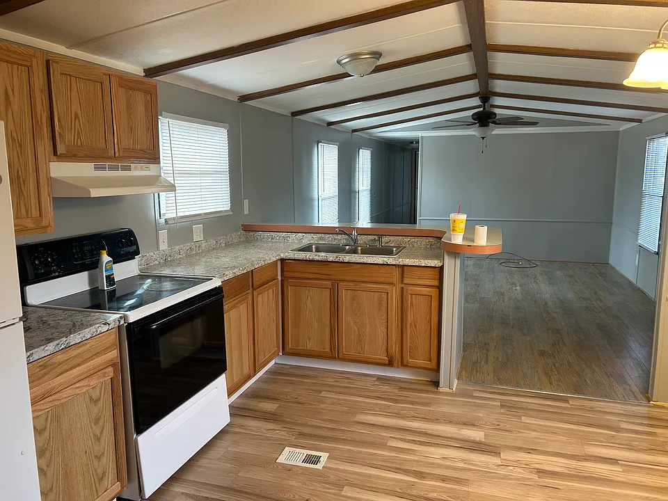 1034 Neely Store Rd