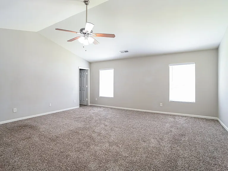6510 Blackwood Ln — Photo 11