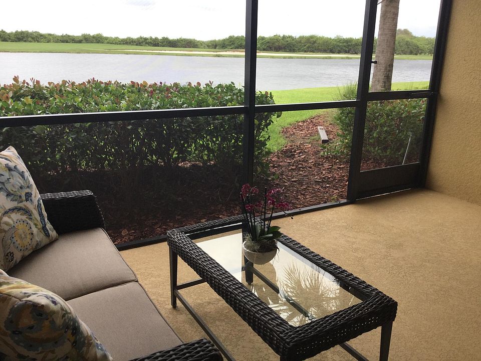 Relax in your lanai with ceiling fan
