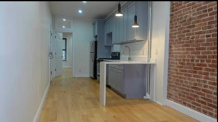 Rented by Nooklyn NYC LLC | media 34