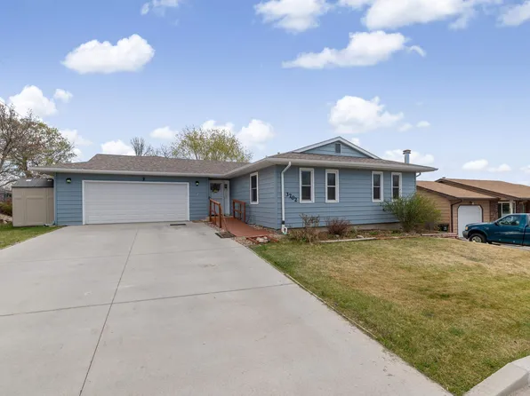 3702 Parkview Dr, Rapid City, SD 57701