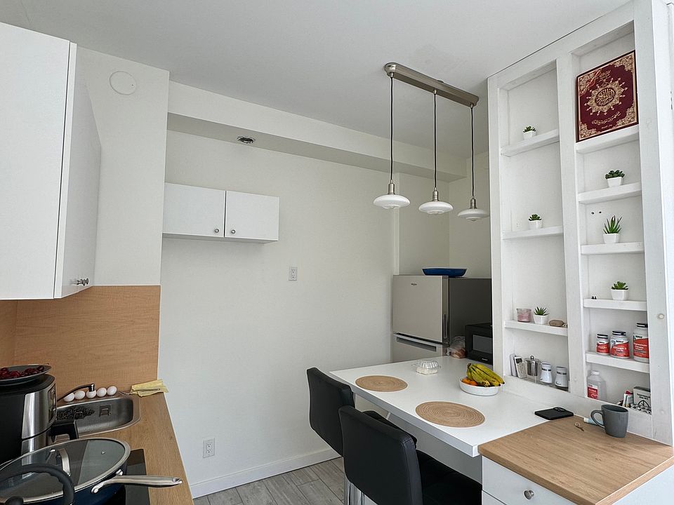 1st image of 4817 Beach 48 St #1