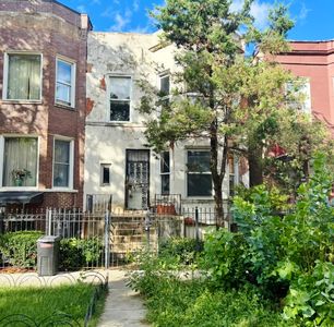 4018 W Polk St, Chicago, IL, 60624
