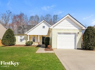 202 Wolf Creek Ln, Statesville, NC 28625