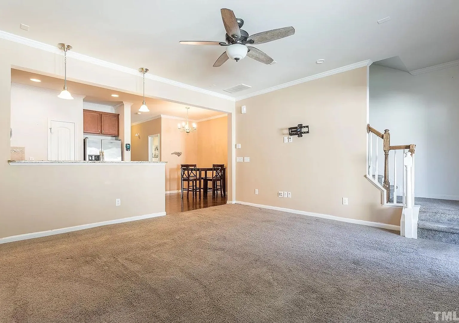 Room in 4 Bedroom Home at Warm Springs Ln — Photo 3