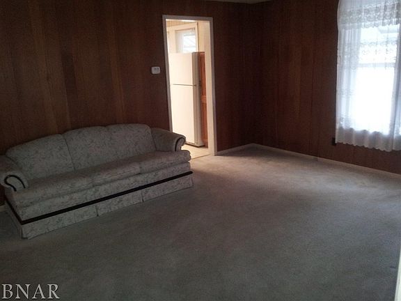 3rd image of 1211 N Roosevelt Ave