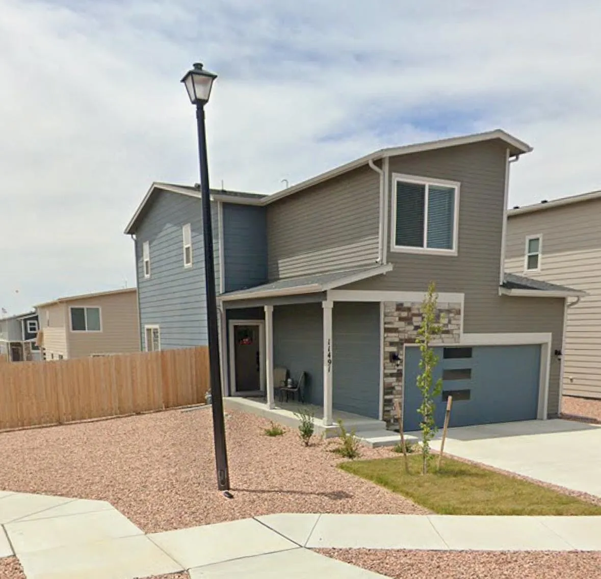 Building Photo - 11491 Sanderling St