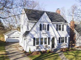 1215 Maxine Dr, Fort Wayne, IN 46807