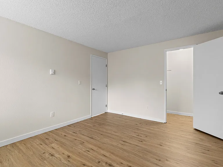 2 Bed 1 Bath - 1,000 Sq Ft 2 Bed 1 Bath - 1,000 Sq Ft
