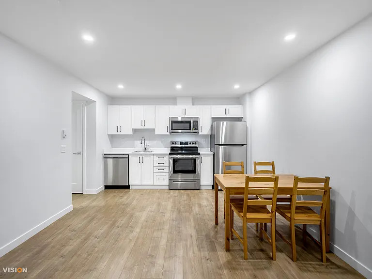20463 76a Ave — Photo 24