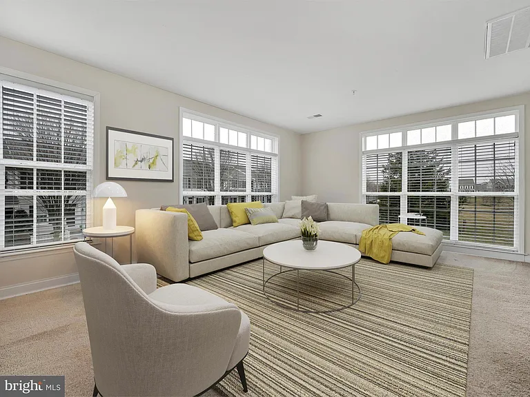 147 Putnam Way — Photo 12