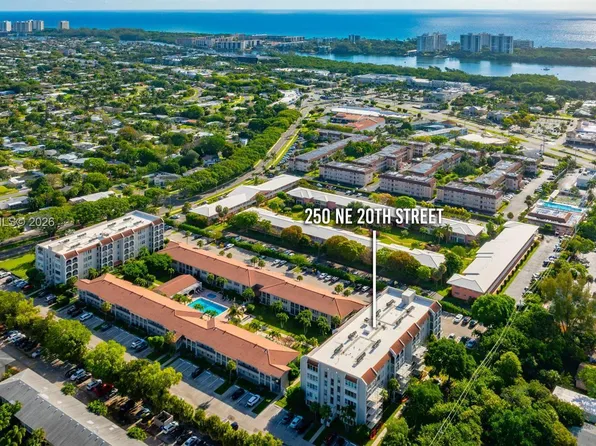 250 NE 20th St #2110, Boca Raton, FL 33431
