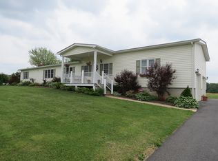 322 E Main St, Fawn Grove, PA 17321