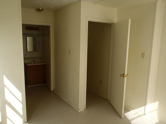 4th image of 4519 Voss Dr