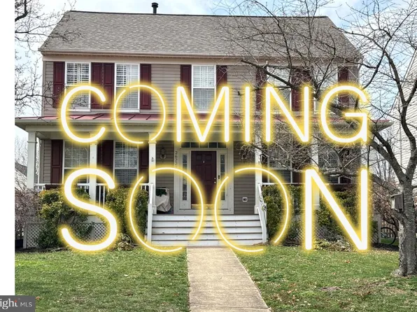 26227 Lands End Dr, Chantilly, VA 20152