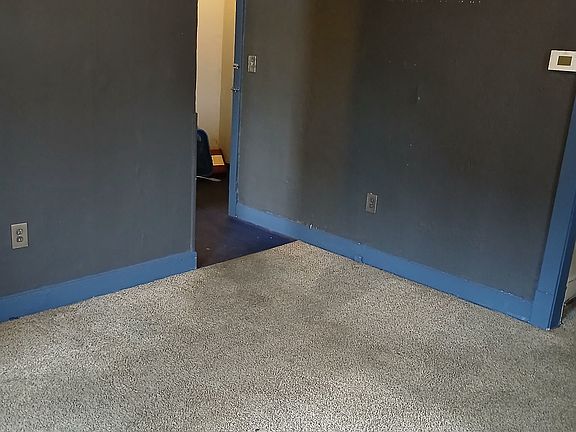 3rd image of 244-246 Reifert St #2