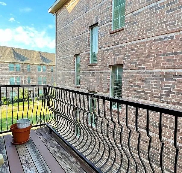 2500 Rockbrook Dr #40 — Photo 25
