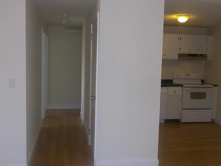 7 Wildwood St #A14 — Photo 5