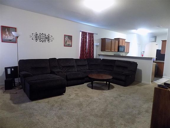 3rd image of 1109 Timberview Ave