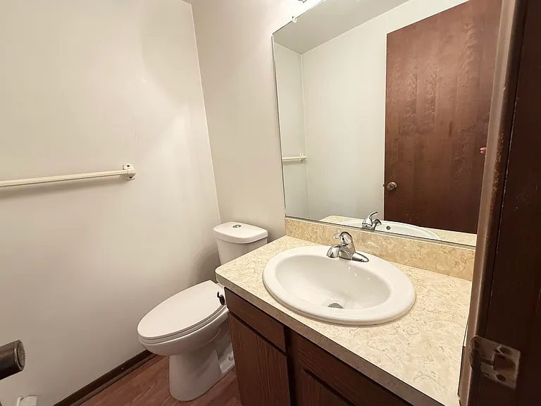 1707 Dexter Ave — Photo 14