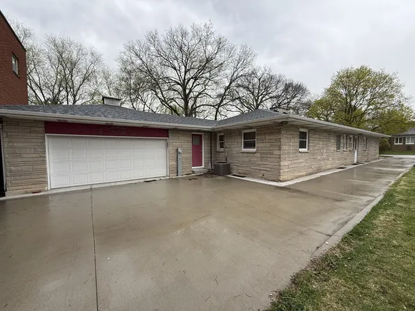 409 W Jefferson St, Morris, IL 60450