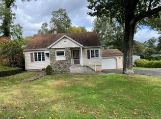 4 Leonard Pl, Denville, NJ 07834