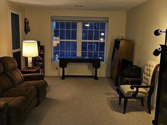 4th image of 96 River Road #303