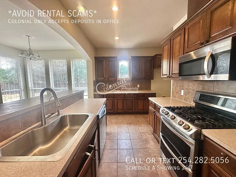 1706 Gypsum Ct — Photo 10