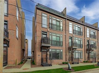 2275 W 19th St, Cleveland, OH