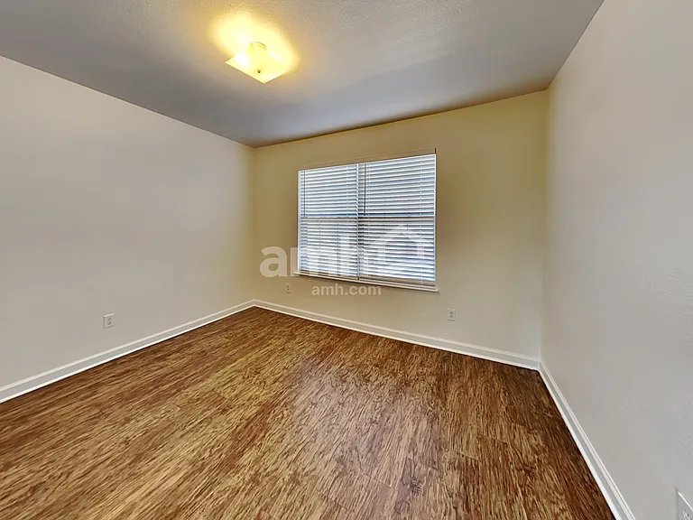 2040 Bliss Rd — Photo 19