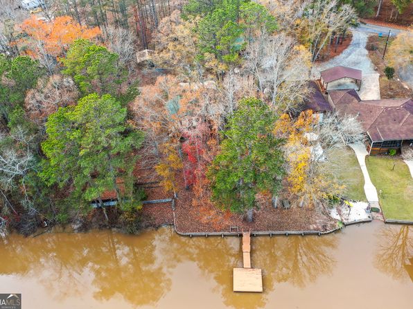 186 Arrow Point Rd, Jackson, GA 30233