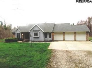 14715 Hoover Rd, Garrettsville, OH 44231