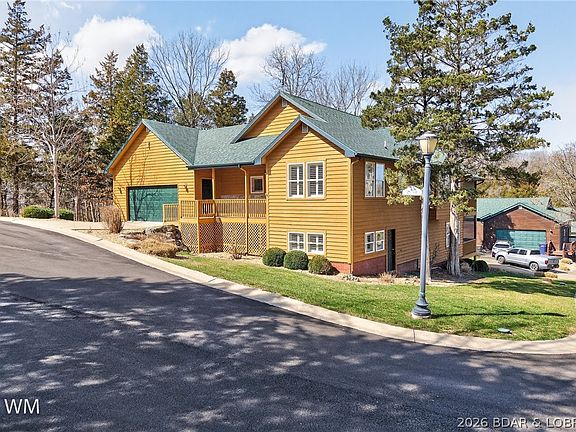 2nd image of 602 Fox Ridge Way