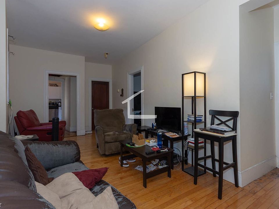 100 Linden St. #17 Boston (Allston) Unit Photo 4