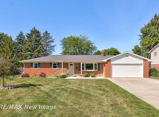 1471 Fromm Dr, Saginaw, MI