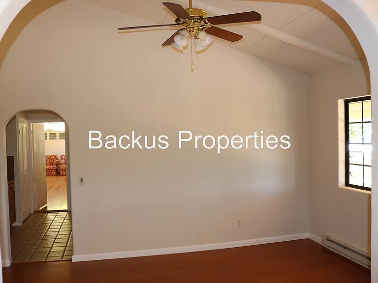 11585 McCarthy Rd — Photo 22
