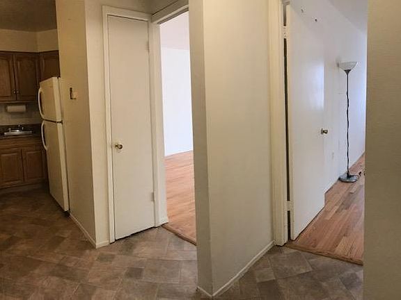 3rd image of 2666 E 18th St APT 1R