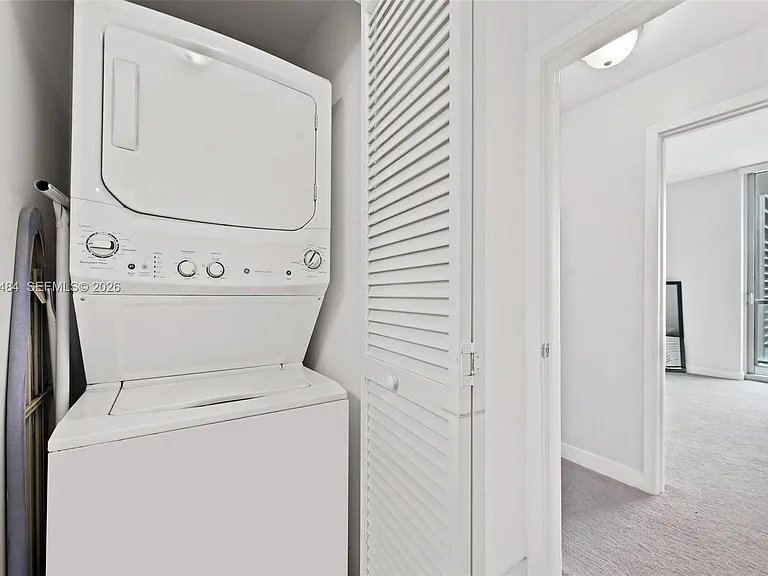 79 SW 12th St #2503 — Photo 16