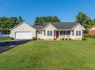33 Cooper Dr, Stuarts Draft, VA 24477