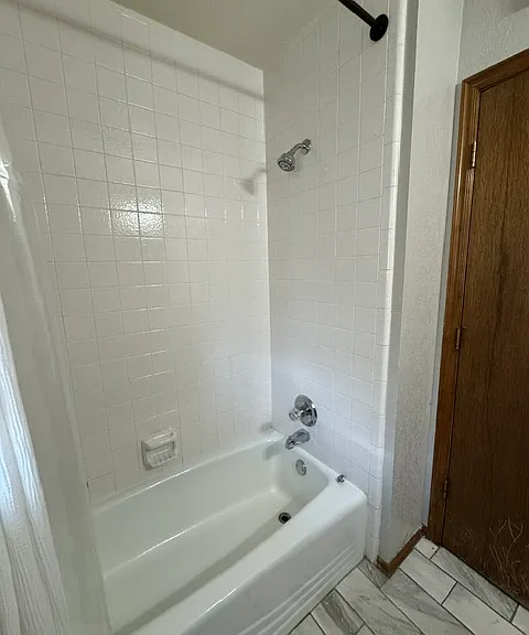 Main bathroom