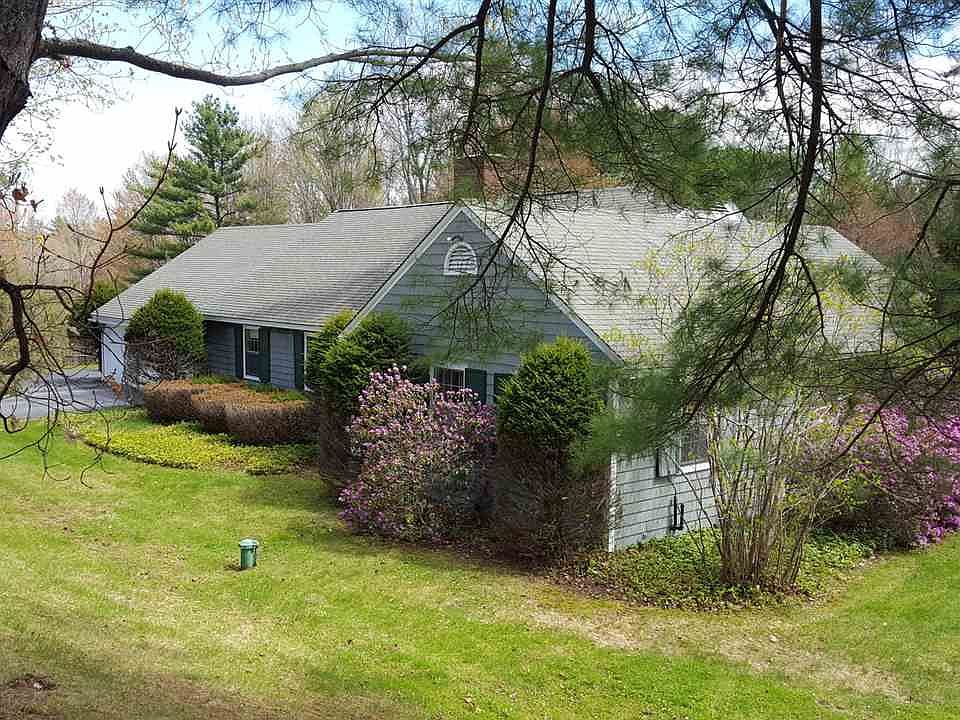 1st image of 23 Storrs Hill Lane