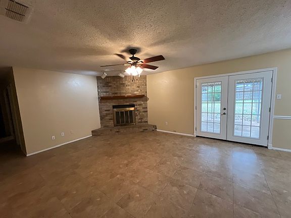 2nd image of 205 Norris Dr
