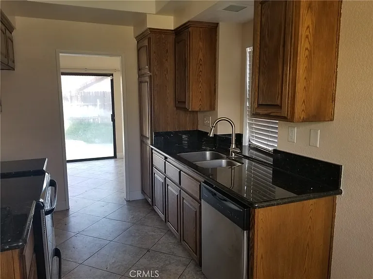 10943 Countryview Dr — Photo 5
